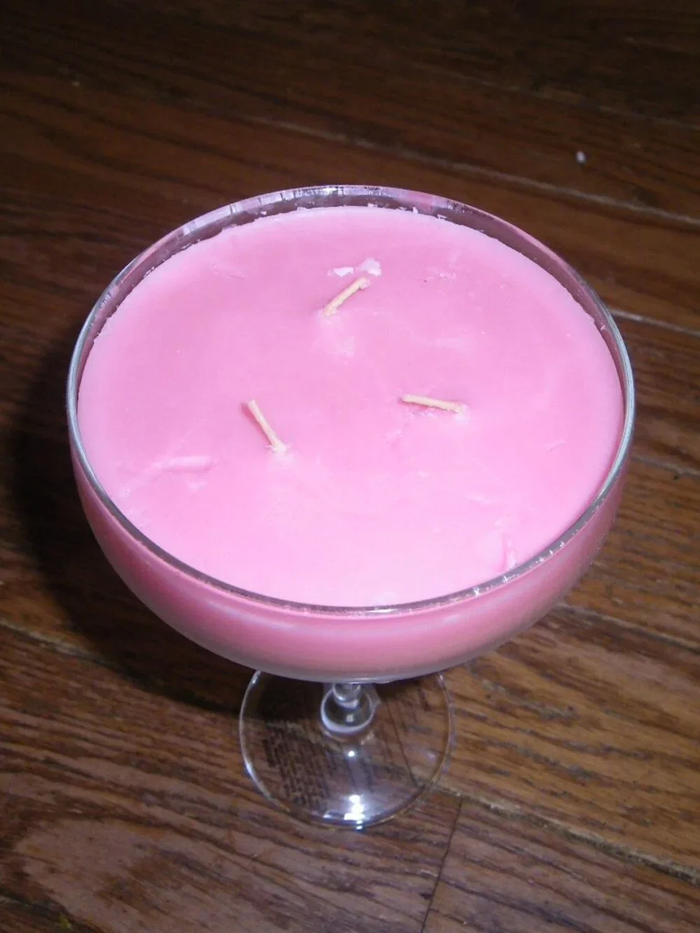 Bath & Body Works Fun “Frozen Daiquiri” Tall Glass Pink Candle